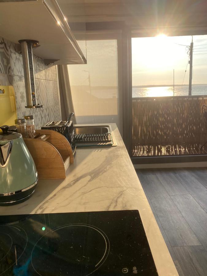 Lifeboat House Apartment Скерис Екстериор снимка
